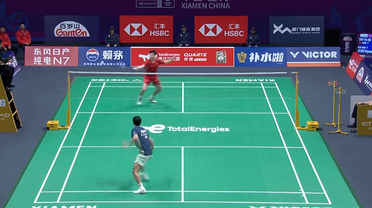 四连冠！中国羽毛球队在2025苏迪曼杯决赛3-1力克