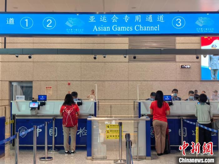 宁波机场亚运抵离服务全面启动 迎接全球运动员
