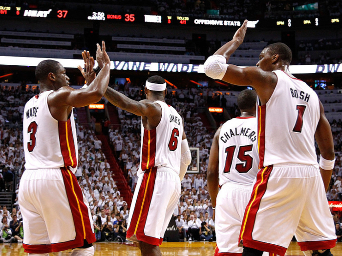 勒布朗撞肩门事件引爆热火化学反应