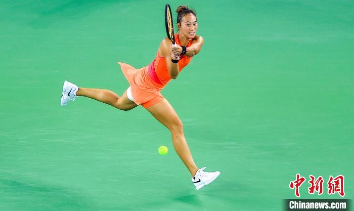 郑钦文武网决赛惜败萨巴伦卡 创个人WTA1000最佳战